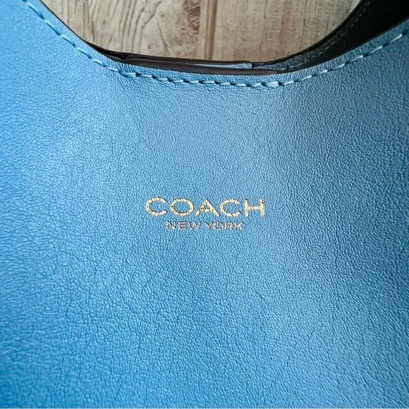 Coach Brooklyn 39 Shoulder Bag - Picture 2 of 12